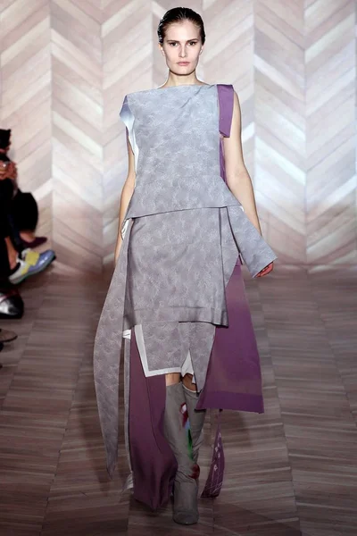 Look 33